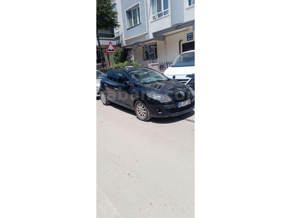 Sahibinden Renault Megane 1.5 dCi Privilege 2011 Model