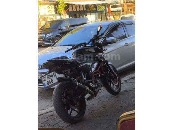 Sahibinden Bajaj Pulsar 200 NS
