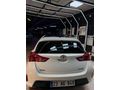 Toyota Auris 1.4 D-4D Touch Skypack 2014 Manuel