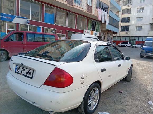 Sahibinden Ford Mondeo 2.0 GLX 1997 Model