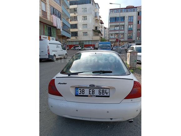 Sahibinden Ford Mondeo 2.0 GLX 1997 Model