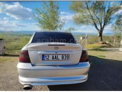 Vectra b GT 156 hp