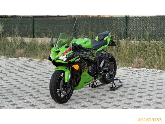 Galeriden Kawasaki Ninja ZX 6R 2024 Model Bursa 6.001 km Yeşil