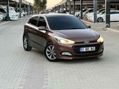 Sahibinden Hyundai i20 1.2 MPI Style 2015 Model 
