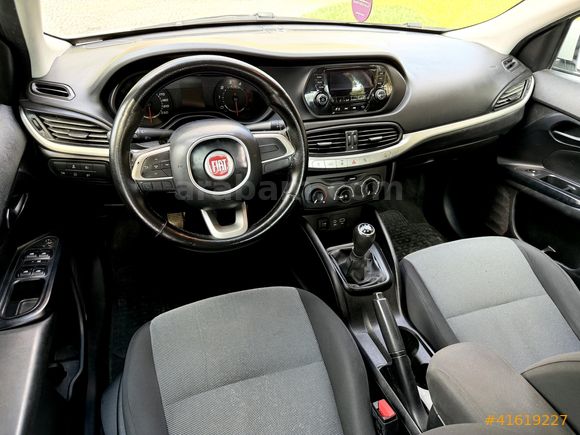 DEĞİŞENSİZ FİAT EGEA 1.3 MULTİJET 2017 MODEL KARTA 12 TAKSİTLE !