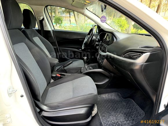 DEĞİŞENSİZ FİAT EGEA 1.3 MULTİJET 2017 MODEL KARTA 12 TAKSİTLE !