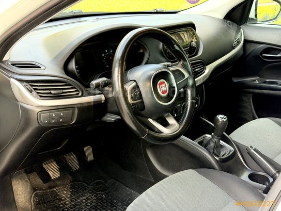 DEĞİŞENSİZ FİAT EGEA 1.3 MULTİJET 2017 MODEL KARTA 12 TAKSİTLE !