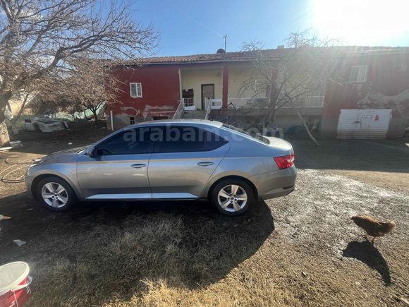 Sahibinden Skoda SuperB 1.6 TDI Active 2017 Model 