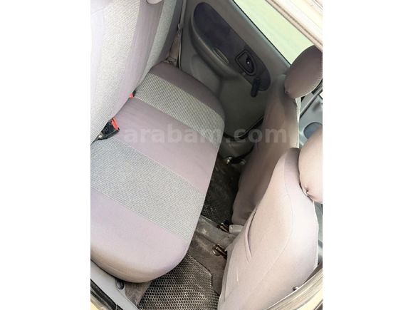 Sahibinden Renault Clio 1.4 Authentique 2002 Model