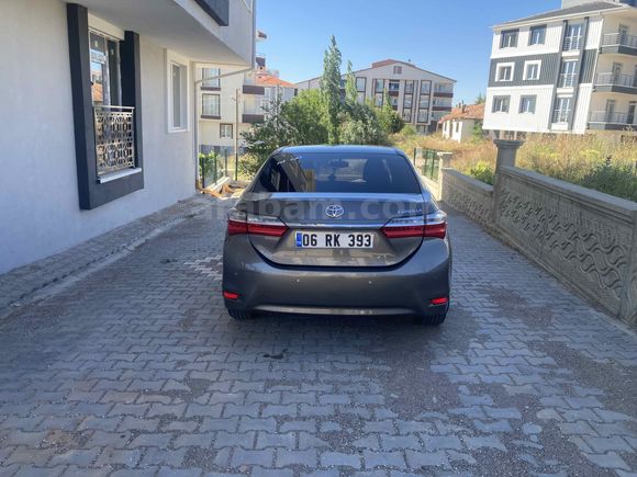 Sahibinden Toyota Corolla 1.4 D-4D Touch 2018 Model 