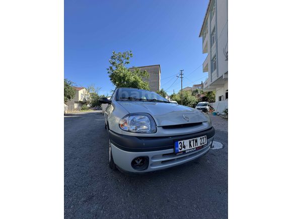 Sahibinden Renault Clio 1.4 RXT 2001 Model 