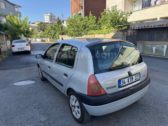 Sahibinden Renault Clio 1.4 RXT 2001 Model 