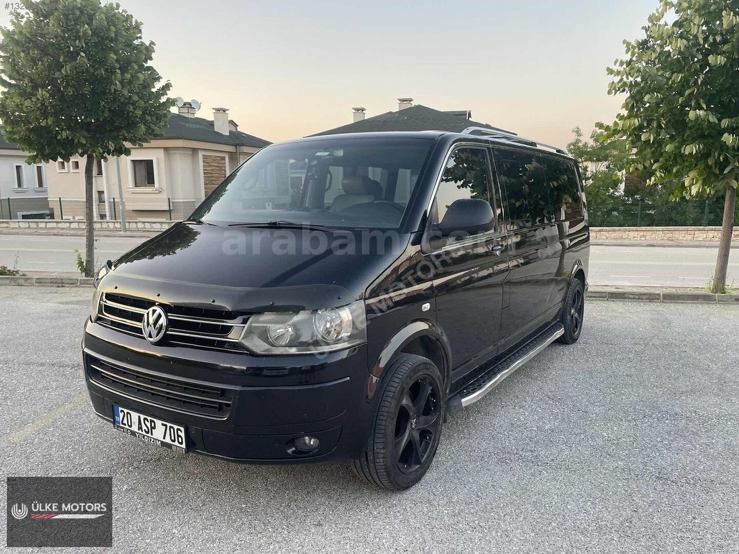 Galeriden Volkswagen Caravelle 2.0 TDI Comfortline 2010 Model Denizli 301.000 km Siyah 2