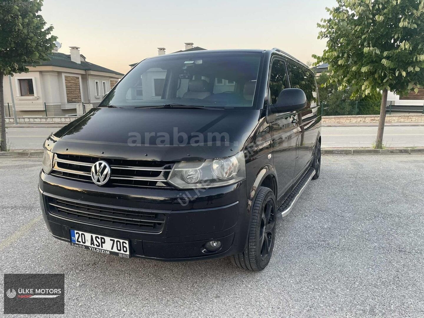 Galeriden Volkswagen Caravelle 2.0 TDI Comfortline 2010 Model Denizli 301.000 km Siyah 3