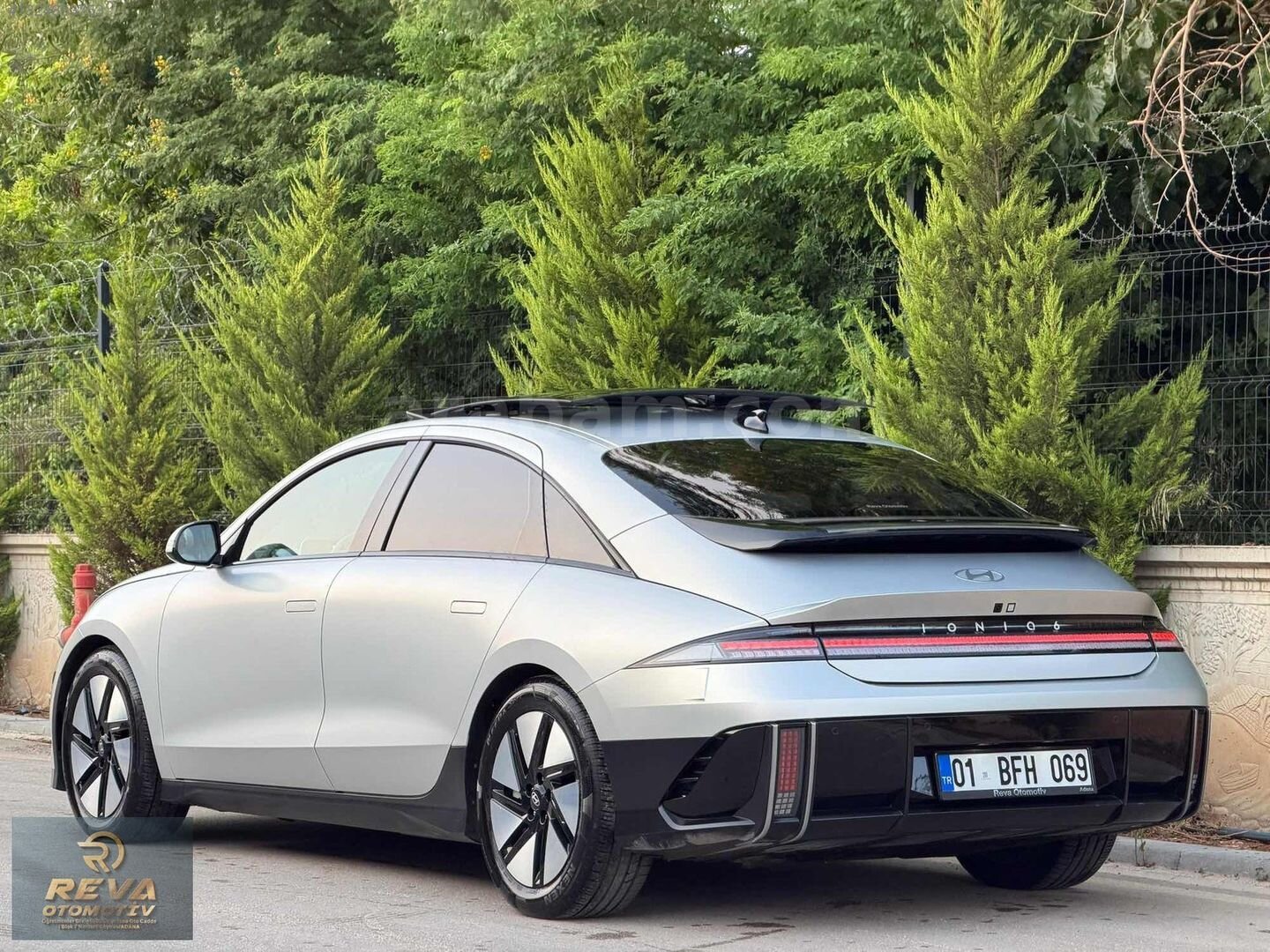 Galeriden Hyundai Ioniq 6 Advance 2024 Model Adana 51.250 km Gri 4