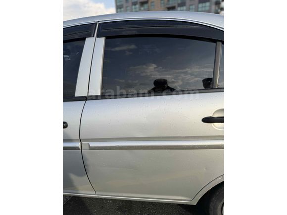 Sahibinden Hyundai Accent Era 1.5 CRDi Start 2012 Model 