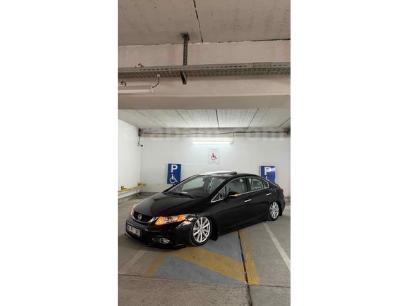 Sahibinden Honda Civic 1.6i VTEC Eco Elegance 2012 Model 