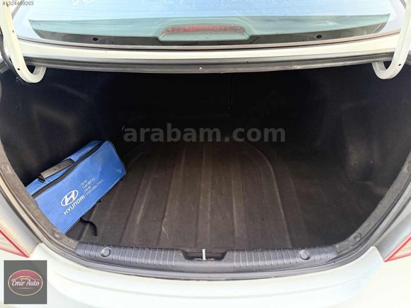 2014 Hundai Accent Blue 1.6 Crdi 118.000 Kmde