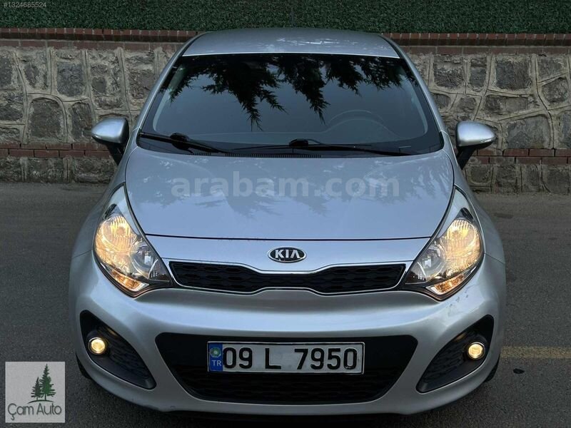 Galeriden Kia Rio 1.25 CVVT Fancy 2013 Model İstanbul 181.000 km Gri