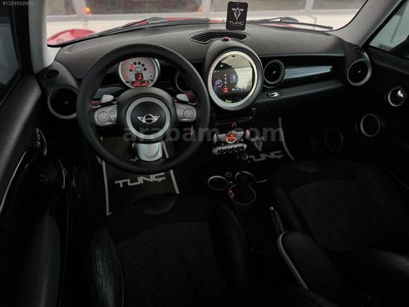 **DEĞİŞENSİZ*2010*MODEL*175.000'KM*COOPER-S*OTOMATİK*KIRMIZI**