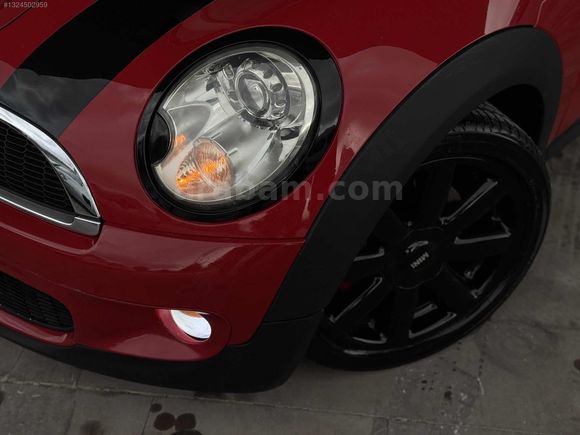 **DEĞİŞENSİZ*2010*MODEL*175.000'KM*COOPER-S*OTOMATİK*KIRMIZI**