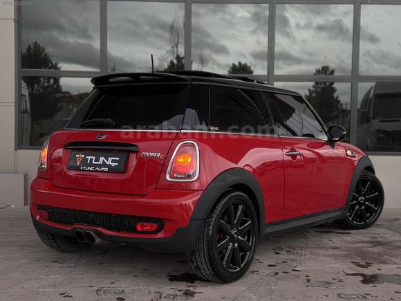 **DEĞİŞENSİZ*2010*MODEL*175.000'KM*COOPER-S*OTOMATİK*KIRMIZI**