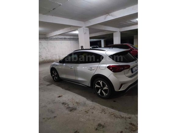 Sahibinden Ford Focus 1.5 EcoBlue Active Stil 2024 Model 