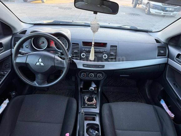 2010 LANCER 1.5 İLK ELDEN ALINDI