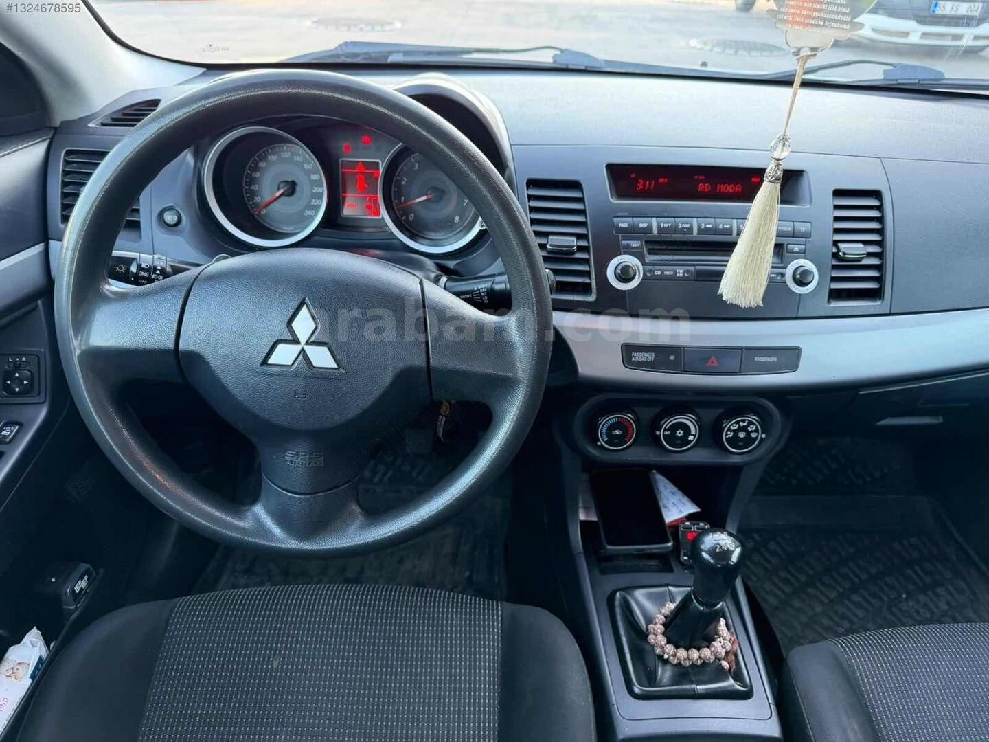 Galeriden Mitsubishi Lancer 1.5 Inform 2010 Model Samsun 199.000 km Gri 5