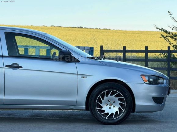 2010 LANCER 1.5 İLK ELDEN ALINDI