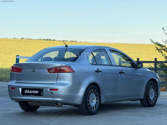 2010 LANCER 1.5 İLK ELDEN ALINDI
