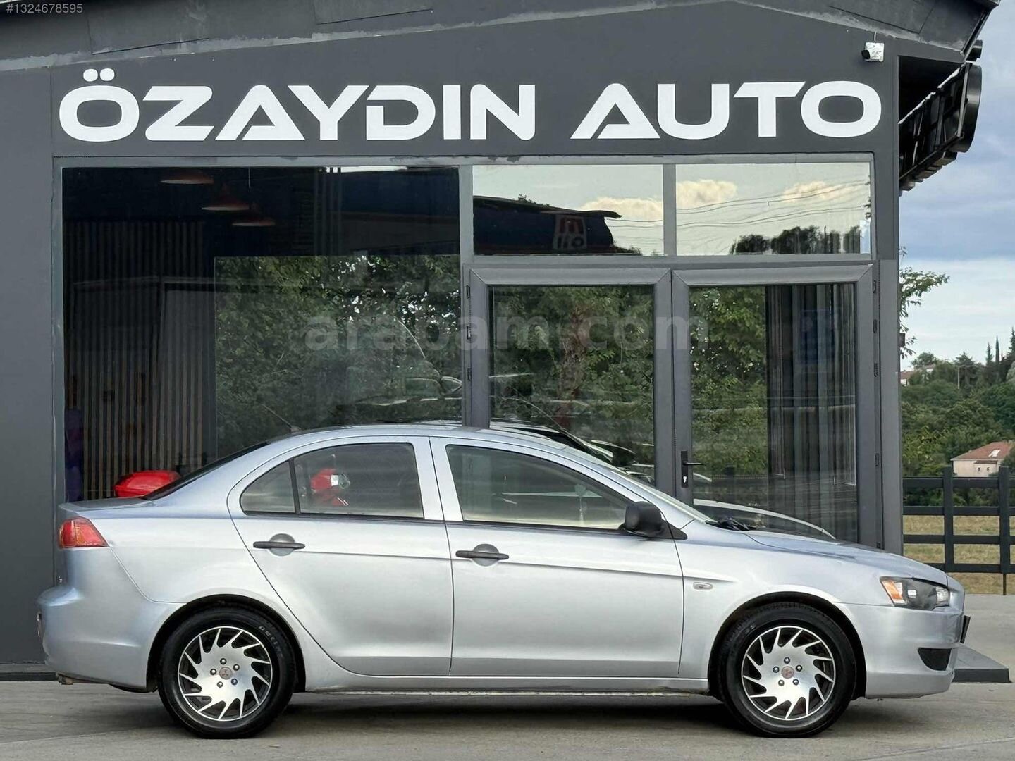 Galeriden Mitsubishi Lancer 1.5 Inform 2010 Model Samsun 199.000 km Gri 6
