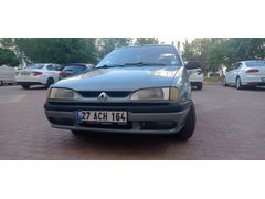 Sahibinden Renault R 19 Alize 1.6 Europa RNE 1999 Model muayene bitmesine 1.5 yıl var