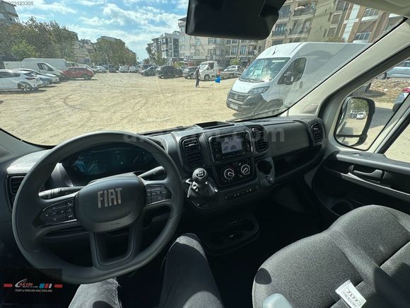 GÜNLÜK-AYLIK 17.3m PANELVAN ARAÇ KİRALAMA SAVİS RENT A CAR'DAN