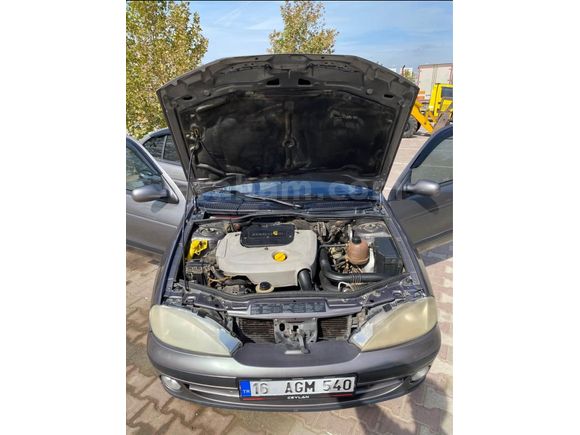Sahibinden Renault Megane 1.9 DTi Expression 2004 Model  270.000 km Füme