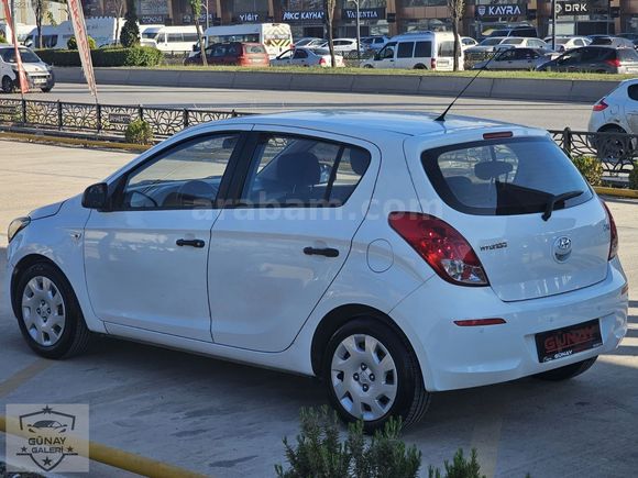 İLK SAHlBİNDEN 2 PARÇA BOYALI 128 BİN KİLOMETRE'DE