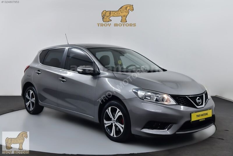 Galeriden Nissan Pulsar 1.2 Tekna 2016 Model İstanbul 93.000 km Gri