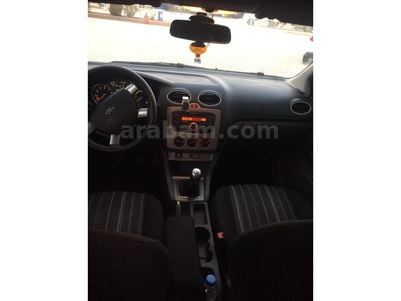Sahibinden Ford Focus 1.6 Comfort 2010 Model