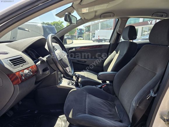İLHAN POYRAZ'DAN 2005 OPEL ASTRA 1.3 CDTİ ENJOY 255.000 KM'DE