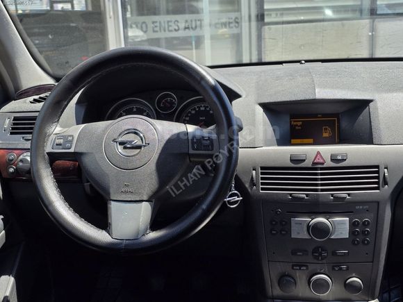 İLHAN POYRAZ'DAN 2005 OPEL ASTRA 1.3 CDTİ ENJOY 255.000 KM'DE