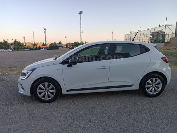 Sahibinden Renault Clio 1.0 TCe Joy 2023 Model