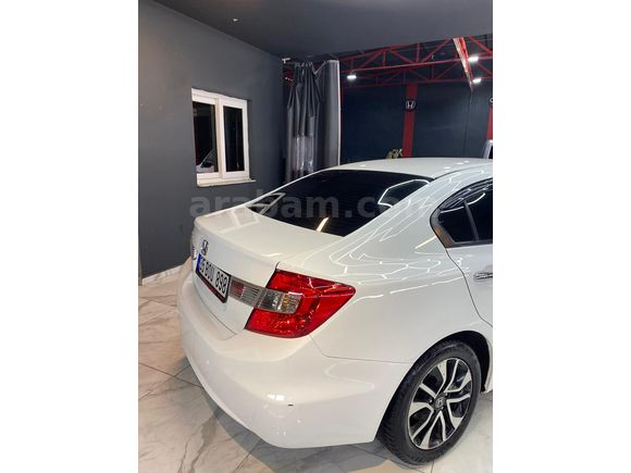 Sahibinden Honda Civic 1.6i VTEC Eco Elegance 2016 Model 