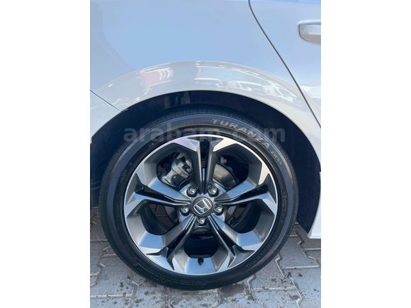 Sahibinden Honda Civic 1.5 i-VTEC Eco Executive Plus 2023 Model 