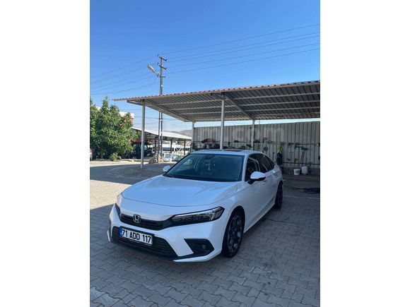 Sahibinden Honda Civic 1.5 i-VTEC Eco Executive Plus 2023 Model 