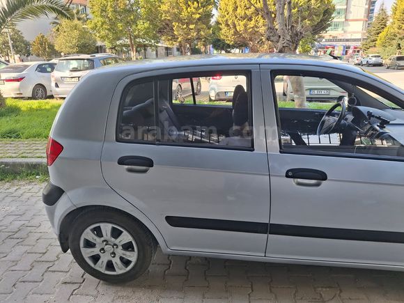EMEKLİ ÖĞRETMENDEN BAKIMLI GETZ