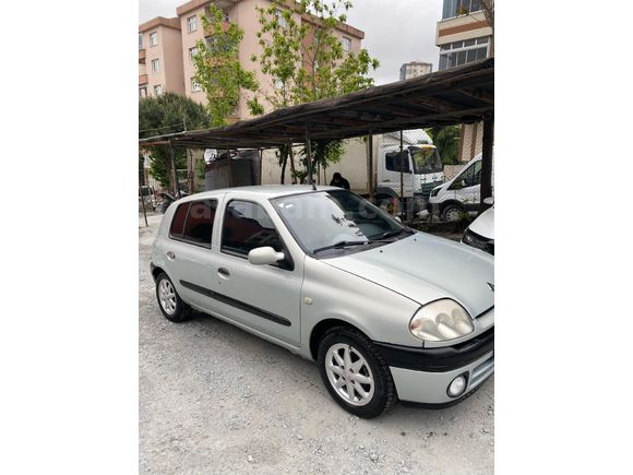 Sahibinden Renault Clio 1.6 RXT 2000 Model