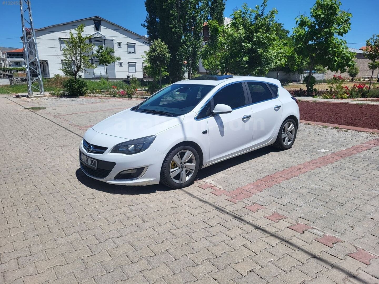 Galeriden Opel Astra 1.6 CDTI Sport 2014 Model Nevşehir 182.000 km Beyaz 3