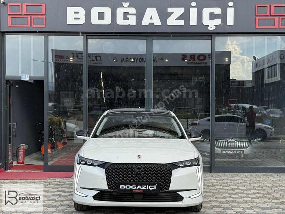 2023 DS 4 1.5 BLUEHDİ PERFORMANCE LİNE HATASIZ SADECE 10 BİN KM