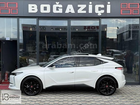 2023 DS 4 1.5 BLUEHDİ PERFORMANCE LİNE HATASIZ SADECE 10 BİN KM