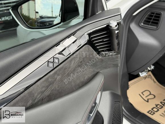 2023 DS 4 1.5 BLUEHDİ PERFORMANCE LİNE HATASIZ SADECE 10 BİN KM